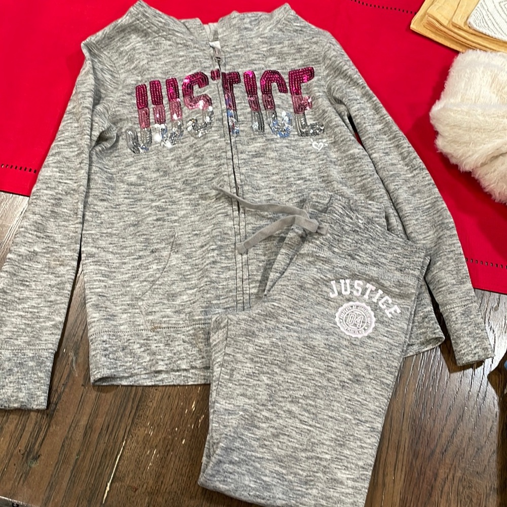 beige justice suit zise 8